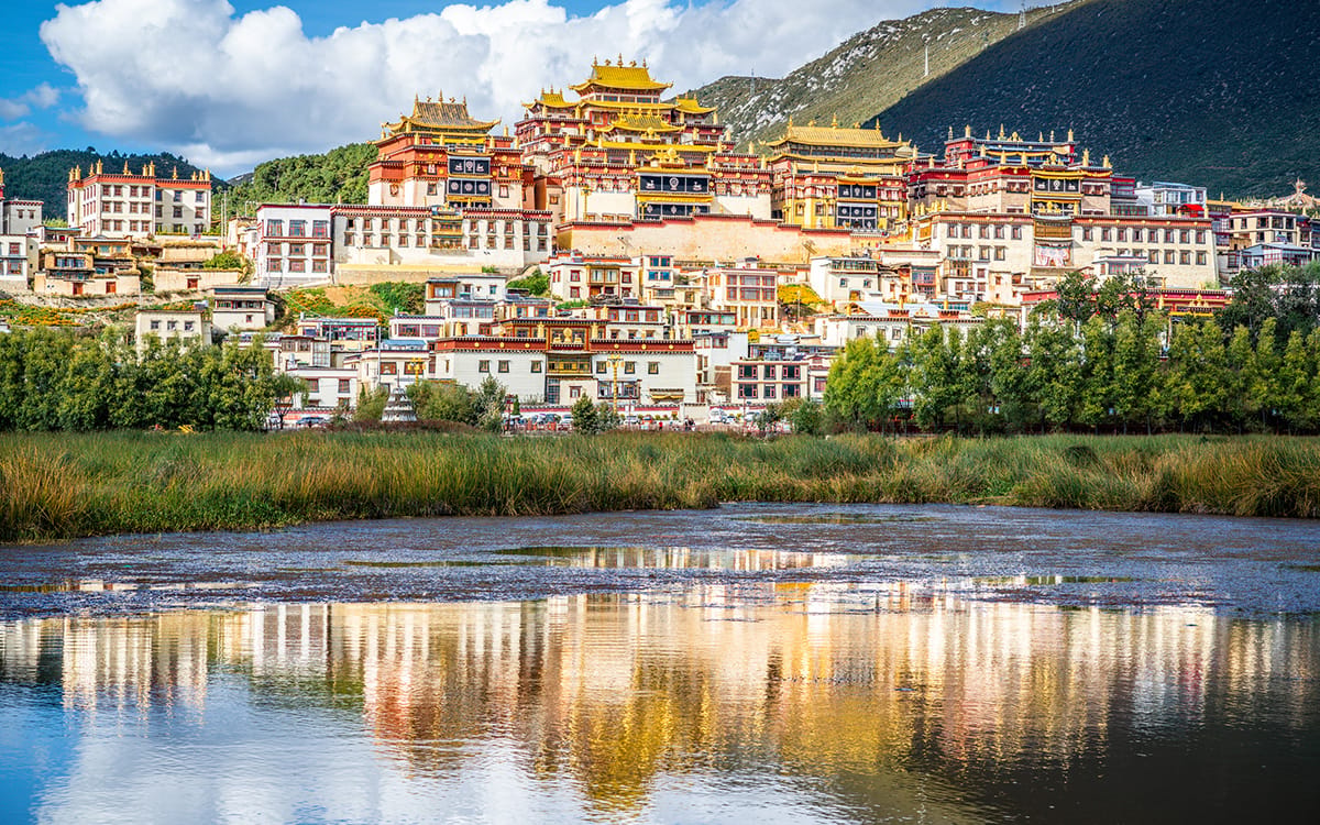Yunnan Grand Golf Explorer - 12-Day China Golf Package from Kunming to Shangri-La