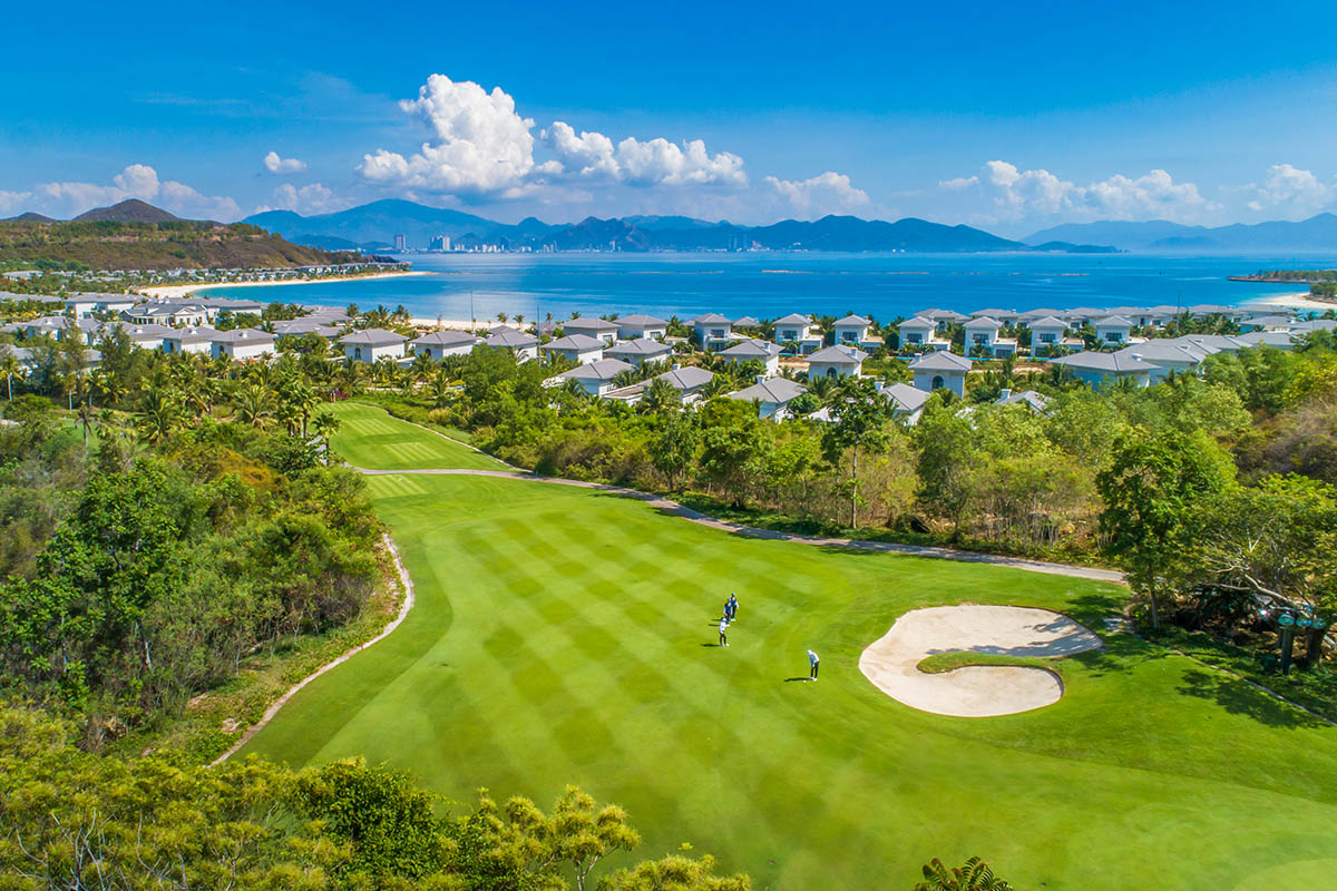 South Vietnam Triangle Golf Package