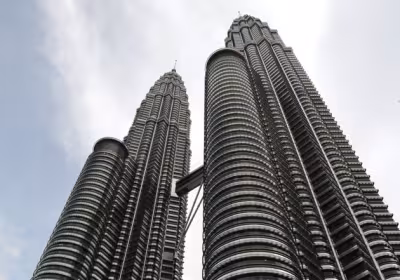 Kuala Lumpur & Langkawi (2-destination) Golf Holiday