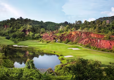 Bangkok - Phuket (2-Destination) Golf Package
