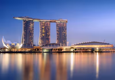 Singapore Golf, Shopping & Sightseeing Package
