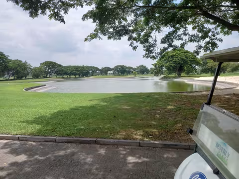 Beverly Place Golf Club