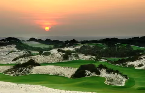 The Bluffs Grand Ho Tram