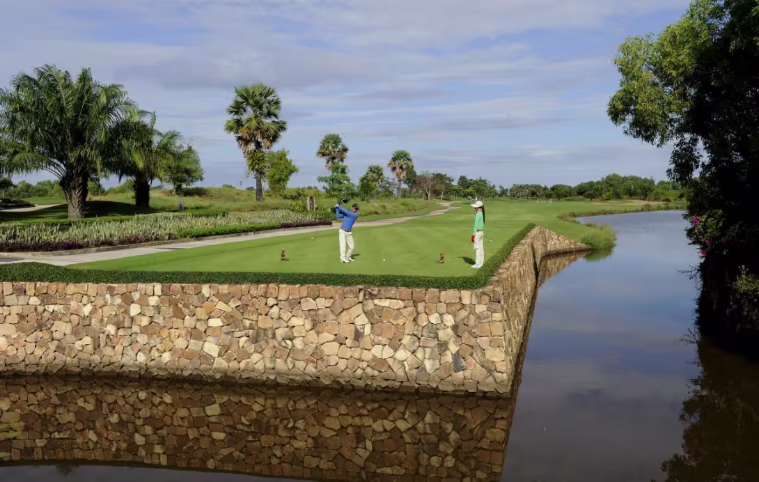 Angkor Golf Resort
