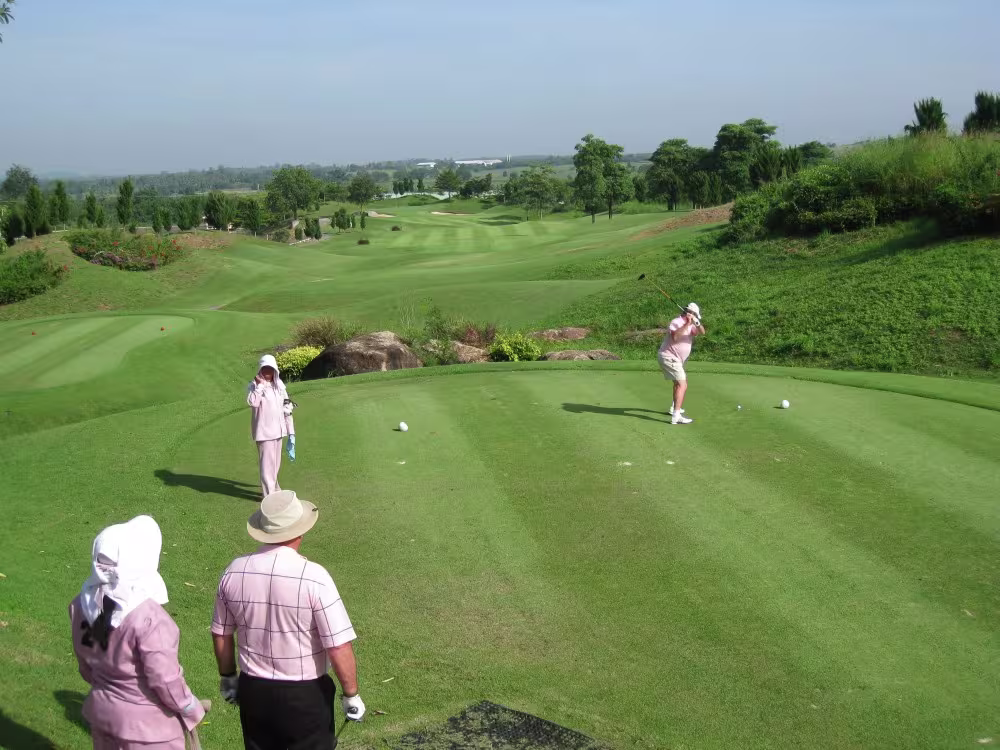 Barcelona Valley Golf Club, Lake Course (former St. Andrews 2000 Golf Club)