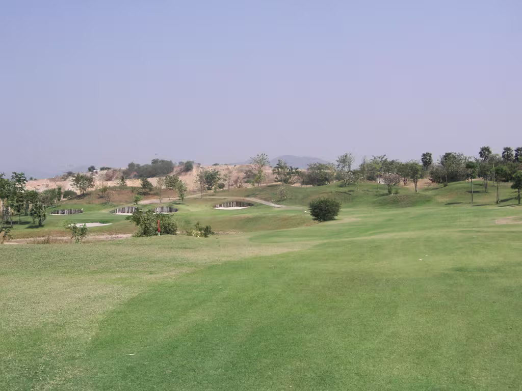 Blue Sapphire Golf & Resort