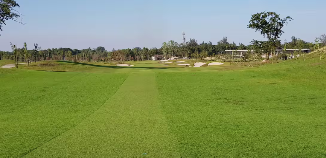 Dagon Golf City