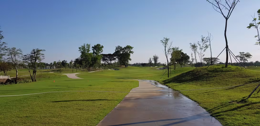 Dagon Golf City