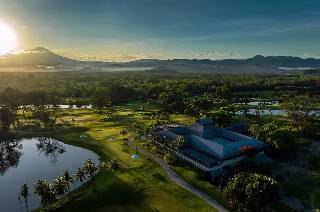 Dalit Bay Golf & Country Club