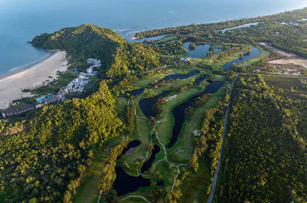Dalit Bay Golf & Country Club