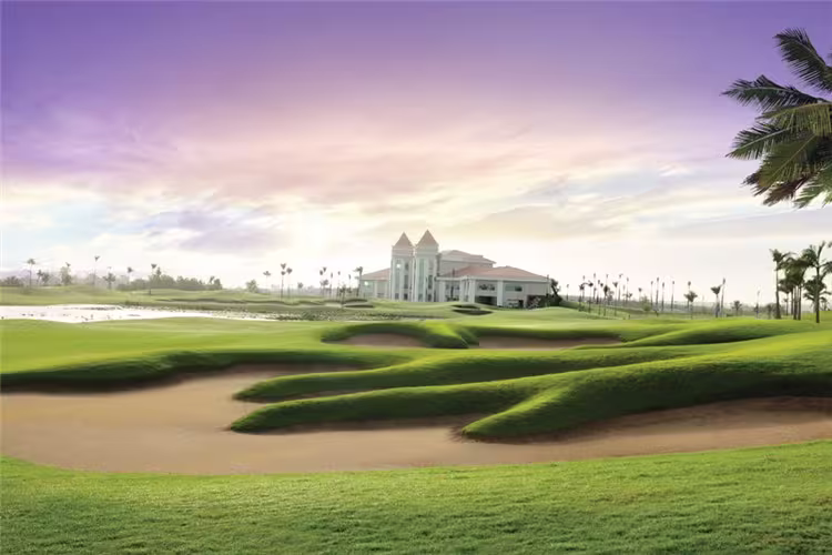 Emerald Country Club