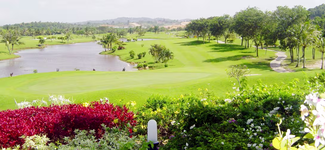 Indah Puri Golf Resort