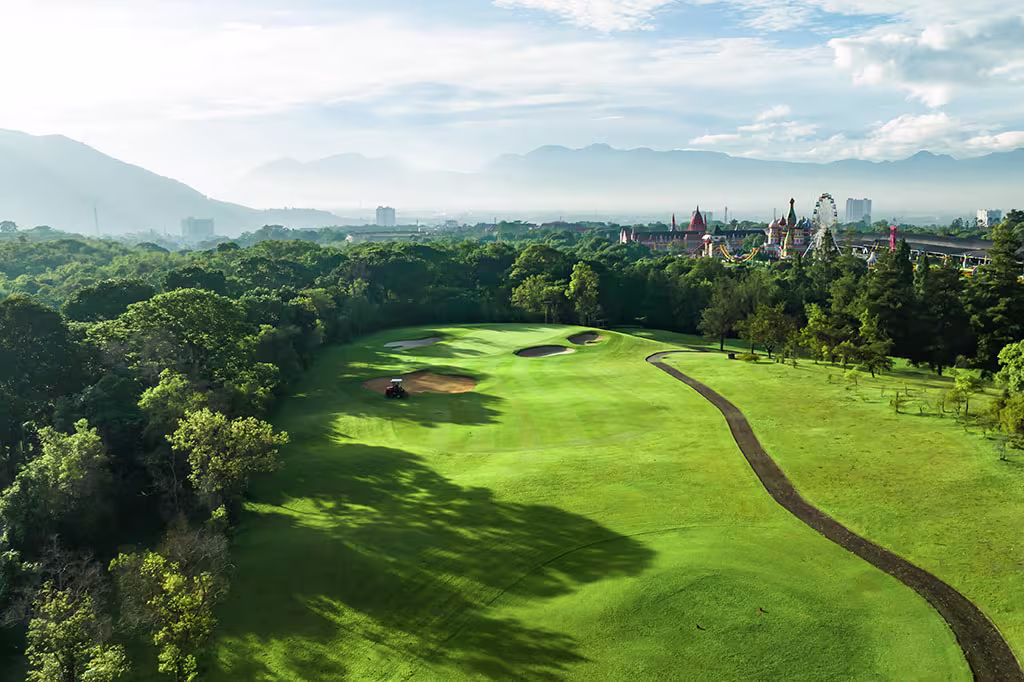 Jatinangor Golf & Resort