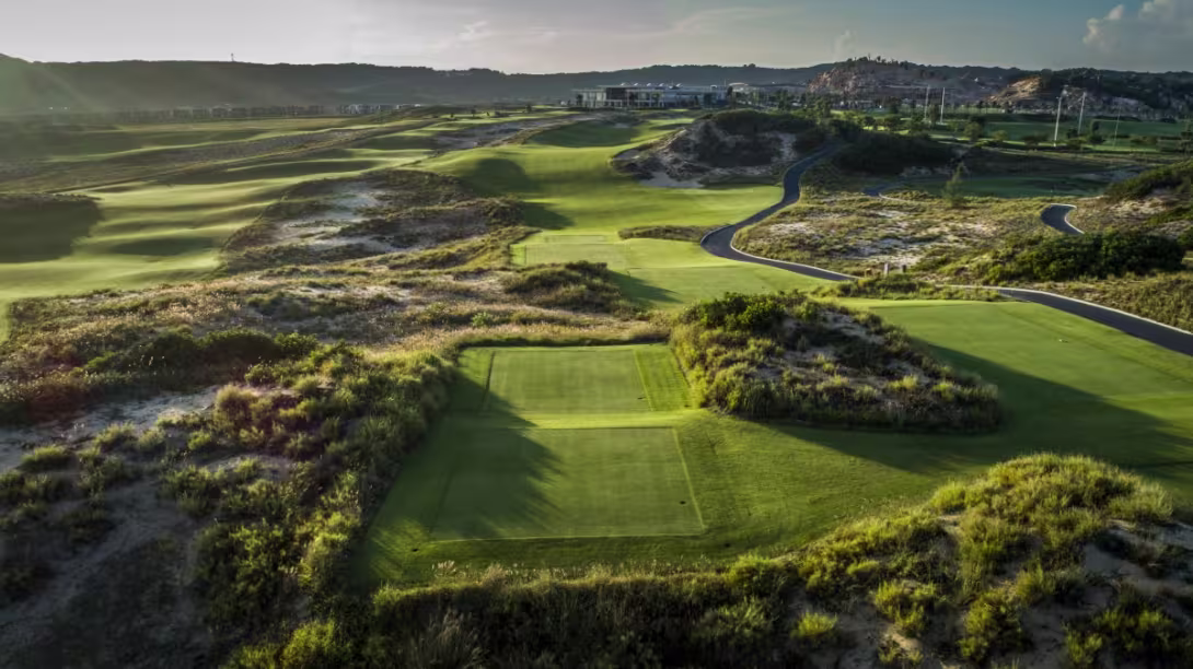 KN Golf Links Cam Ranh