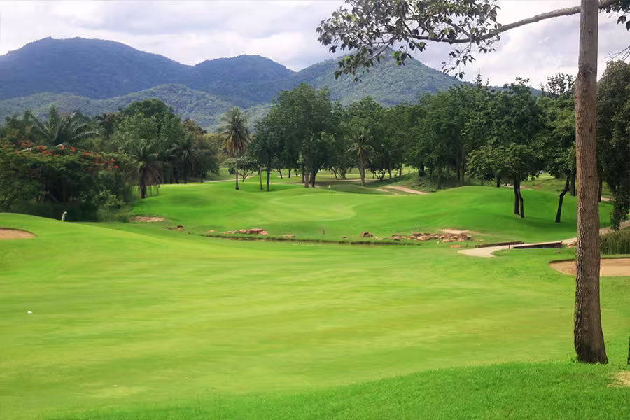Lake View Resort & Golf Club