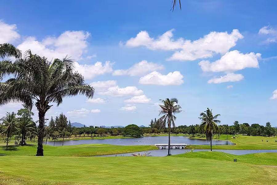 Majestic Creek Country Club
