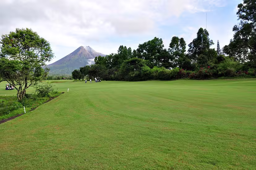 Merapi Golf Yogyakarta