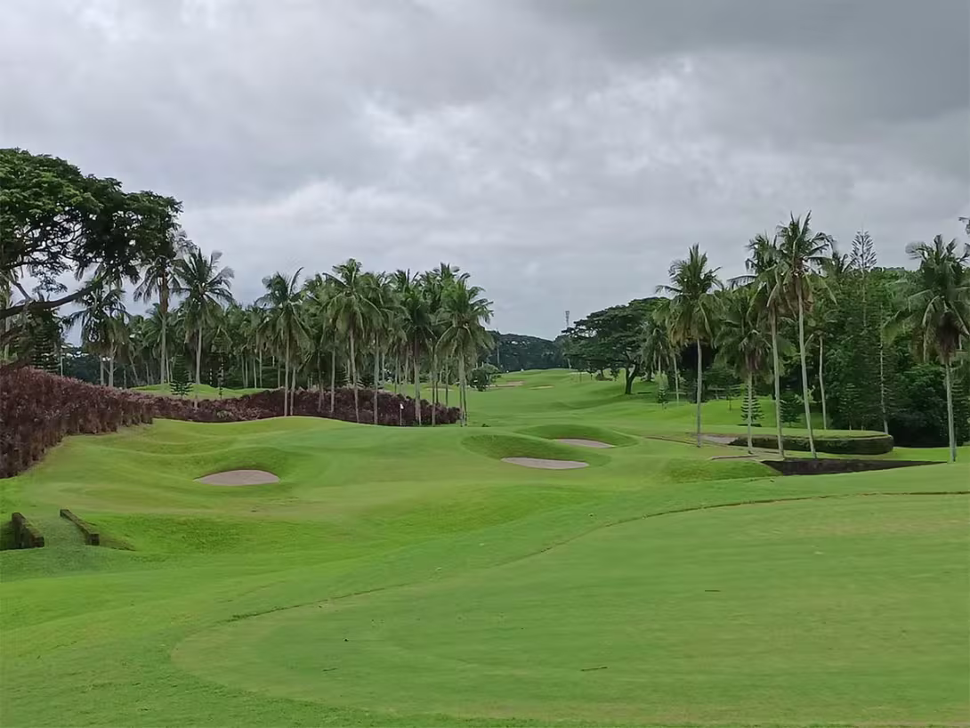 Mount Malarayat Golf & Country Club