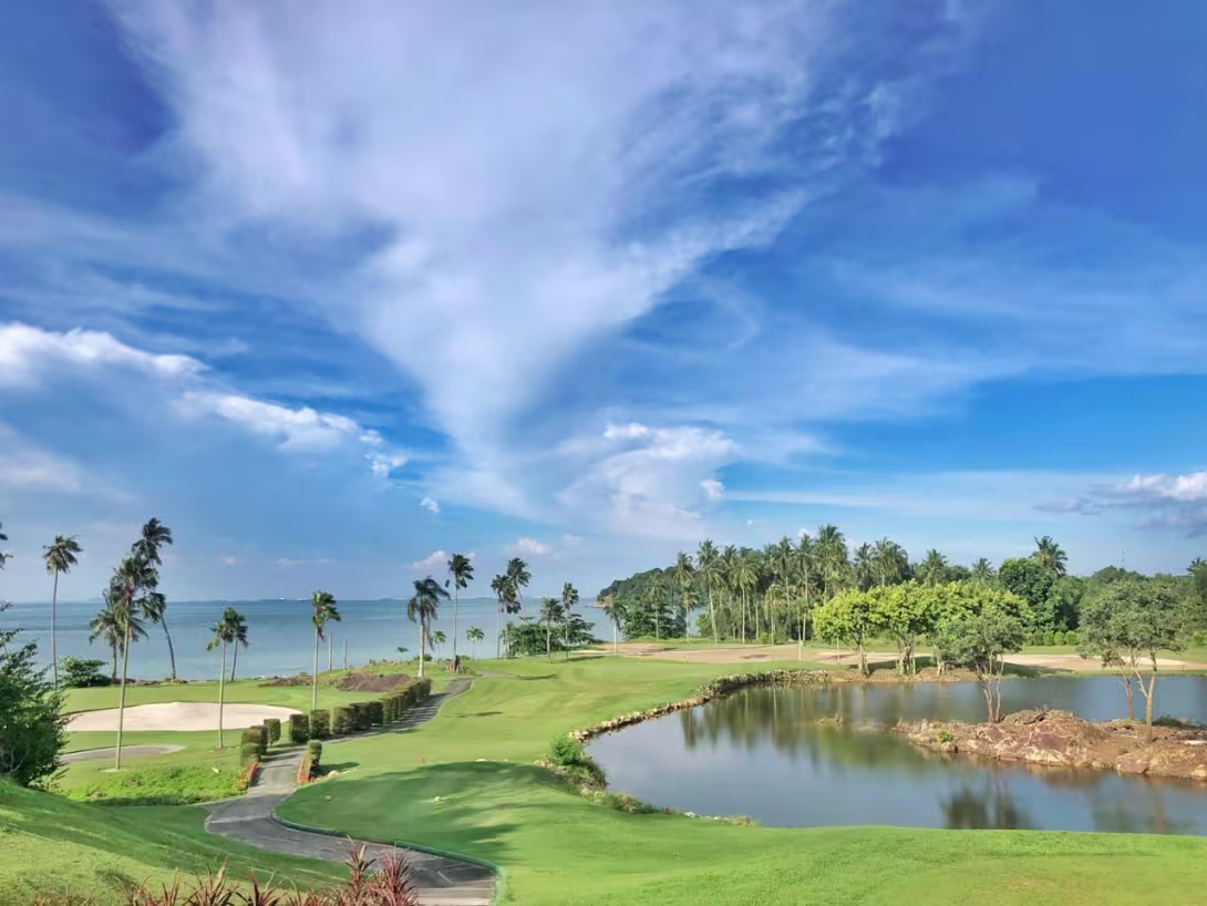 Palm Springs Golf & Country Club