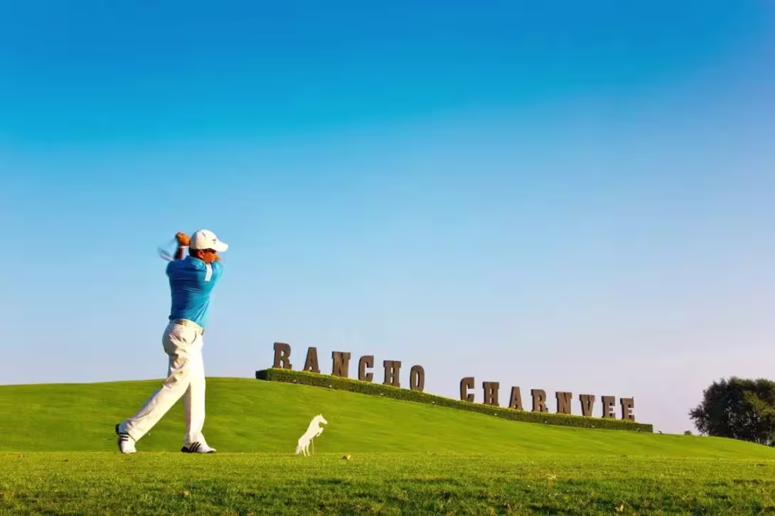 Rancho Charnvee Resort & Country Club