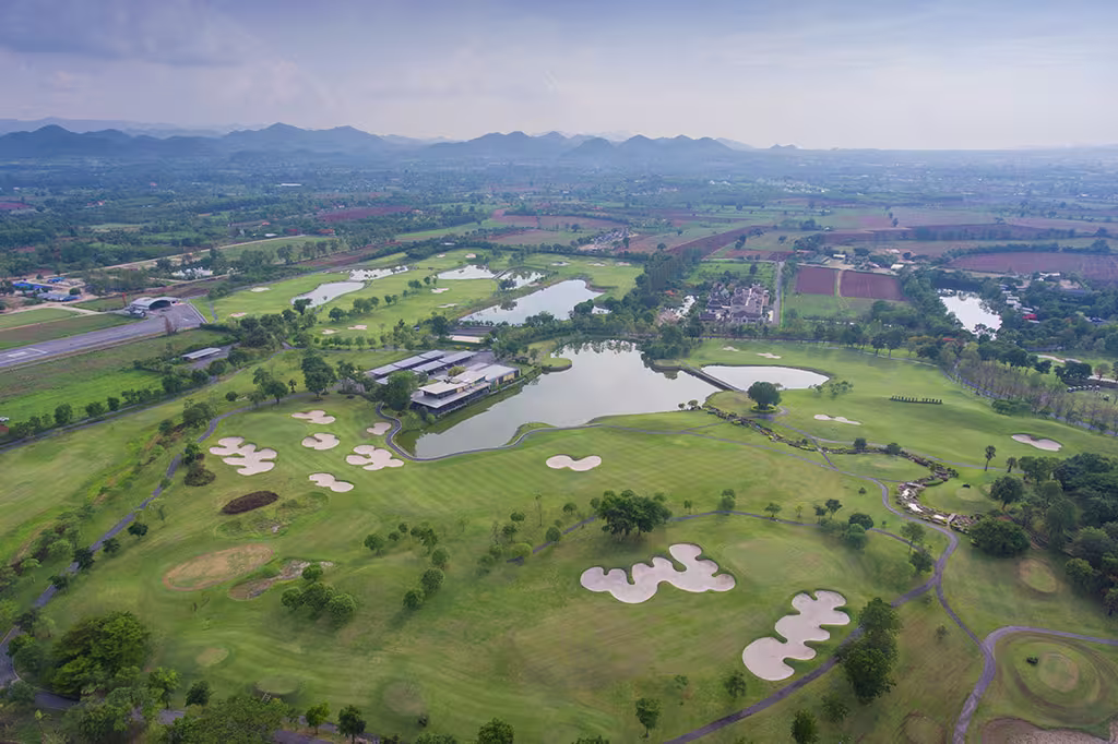 Rancho Charnvee Resort & Country Club