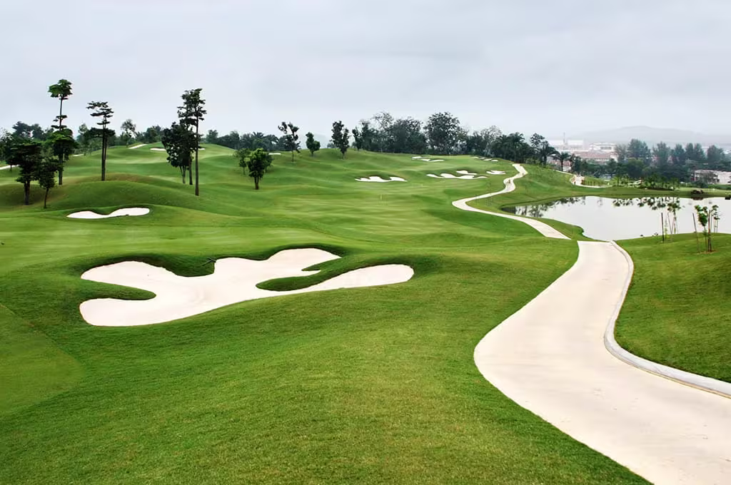 Saujana Golf & Country Club, Bunga Raya Course