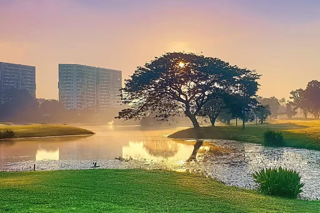 Saujana Golf & Country Club, Bunga Raya Course