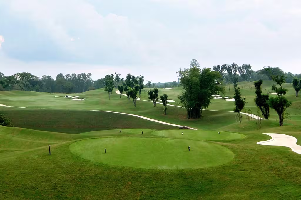Saujana Golf & Country Club, Bunga Raya Course