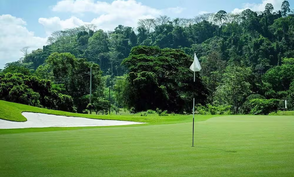 Subic International Golf Club