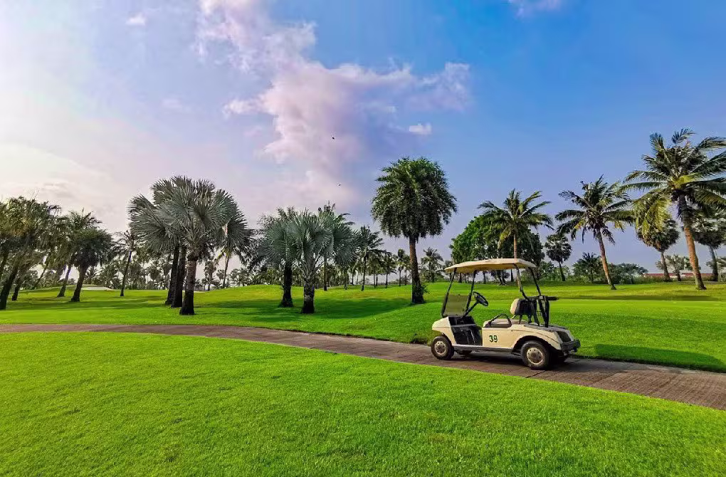 Suwan Golf & Country Club