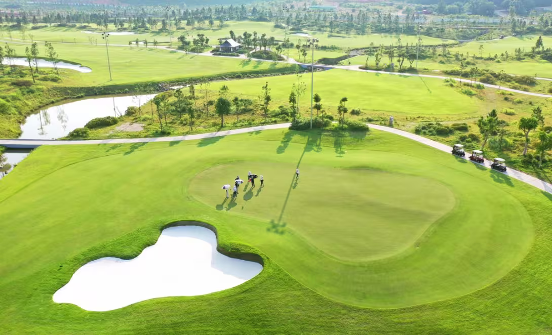 Thanh Lanh Valley Golf & Resort
