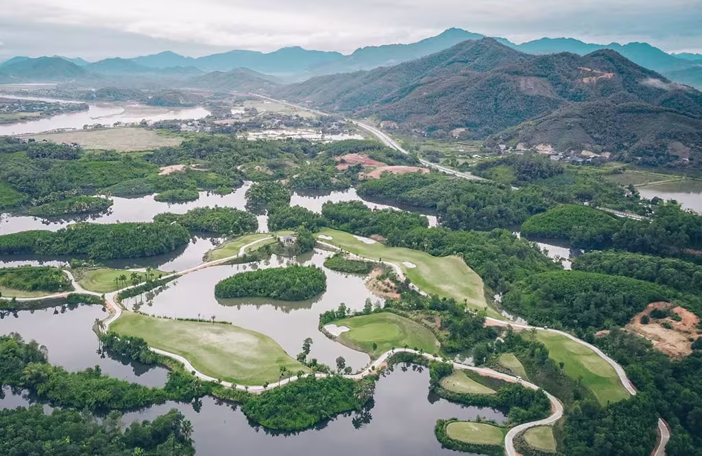 Yen Bai Star Golf Course